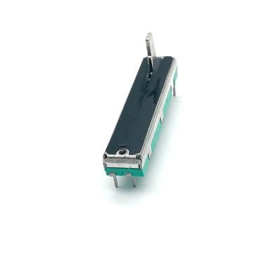 C3044G 금속 손잡이 30mm 여행 8.1 Mm 와이드 사운드 콘솔 이어폰 및 마이크에 사용