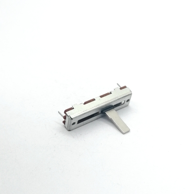 C3021N 금속 손잡이 30mm 여행 9 Mm 와이드 사운드 콘솔 이어폰 및 마이크에 사용